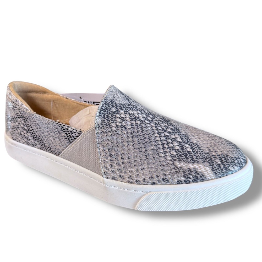NIB DailyShoes Slip On Sneaker gray Python Print Casual Comfort Shoes Size 6